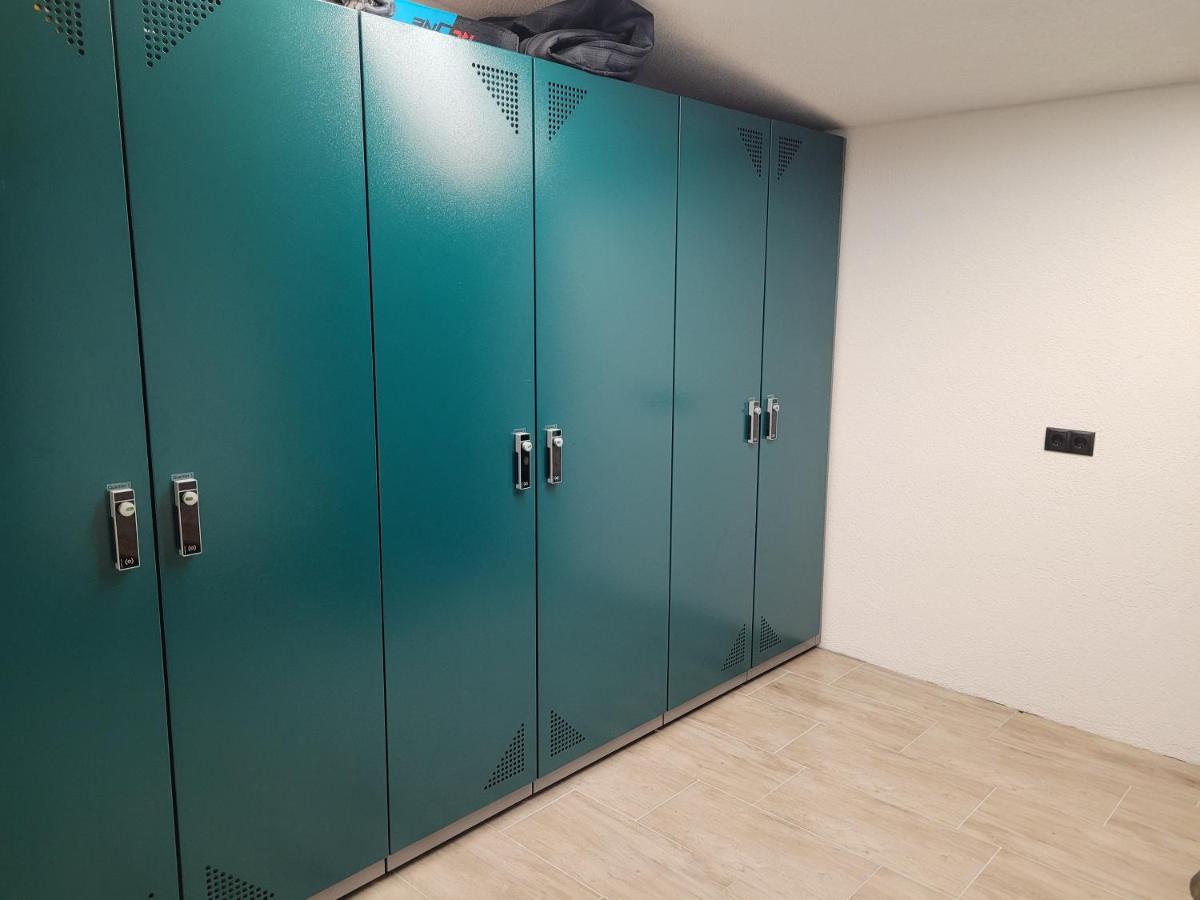 Alpen Quartier Apartamento Uderns Exterior foto