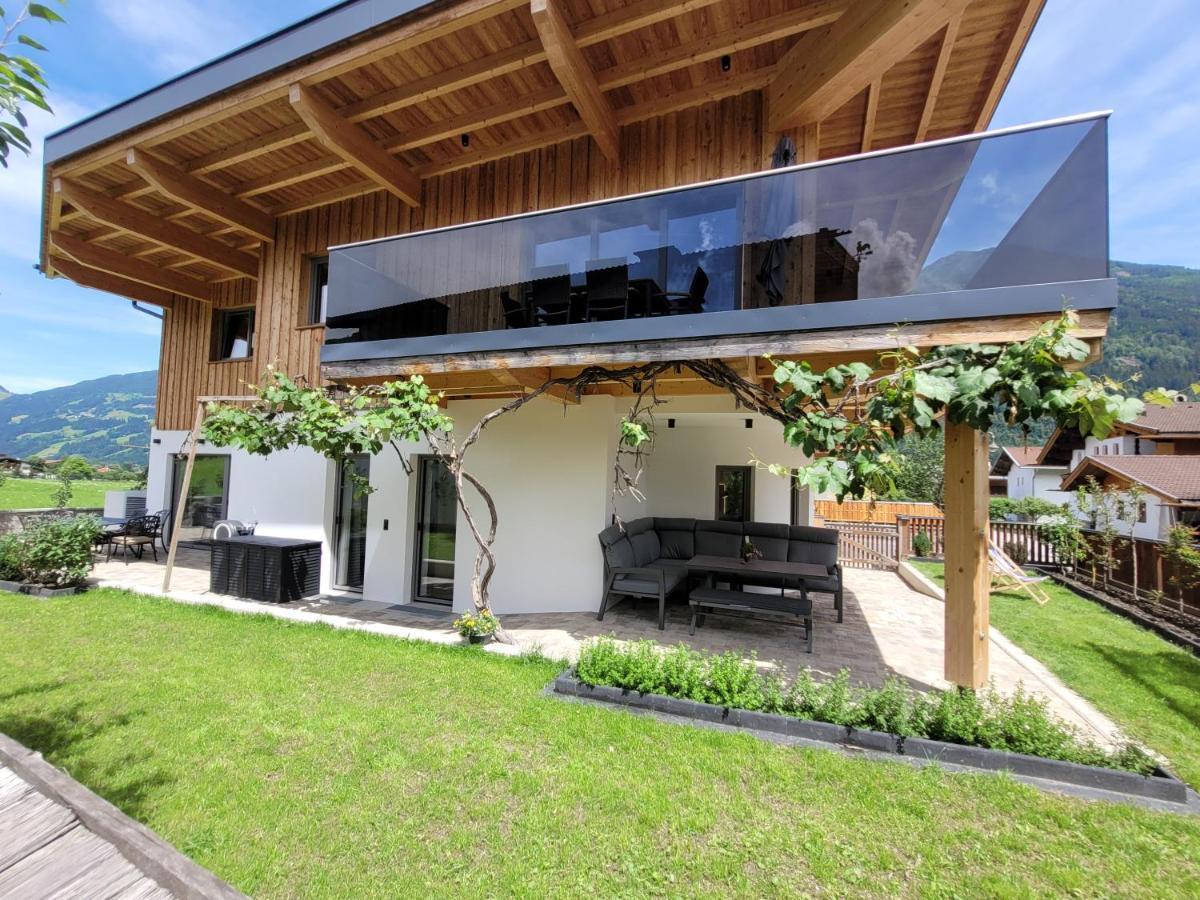 Alpen Quartier Apartamento Uderns Exterior foto