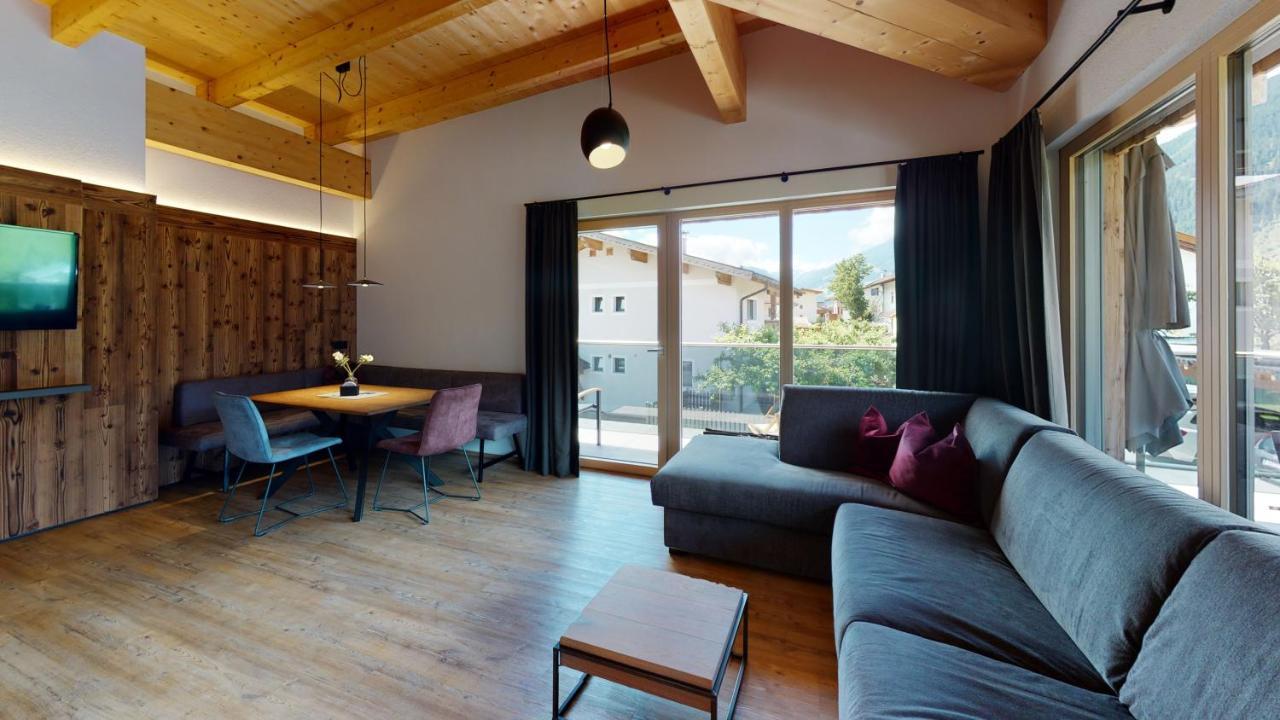 Alpen Quartier Apartamento Uderns Exterior foto